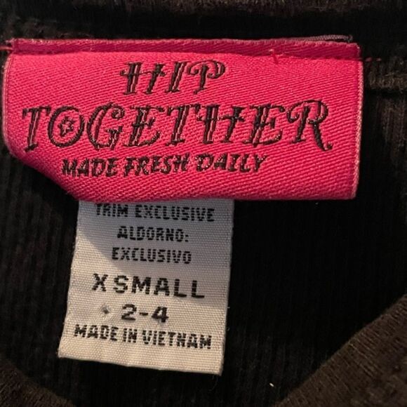 XS (2.4) Hip Together black lobby crew neck sleeve ribbed “Texas” football shirt - Picture 10 of 10